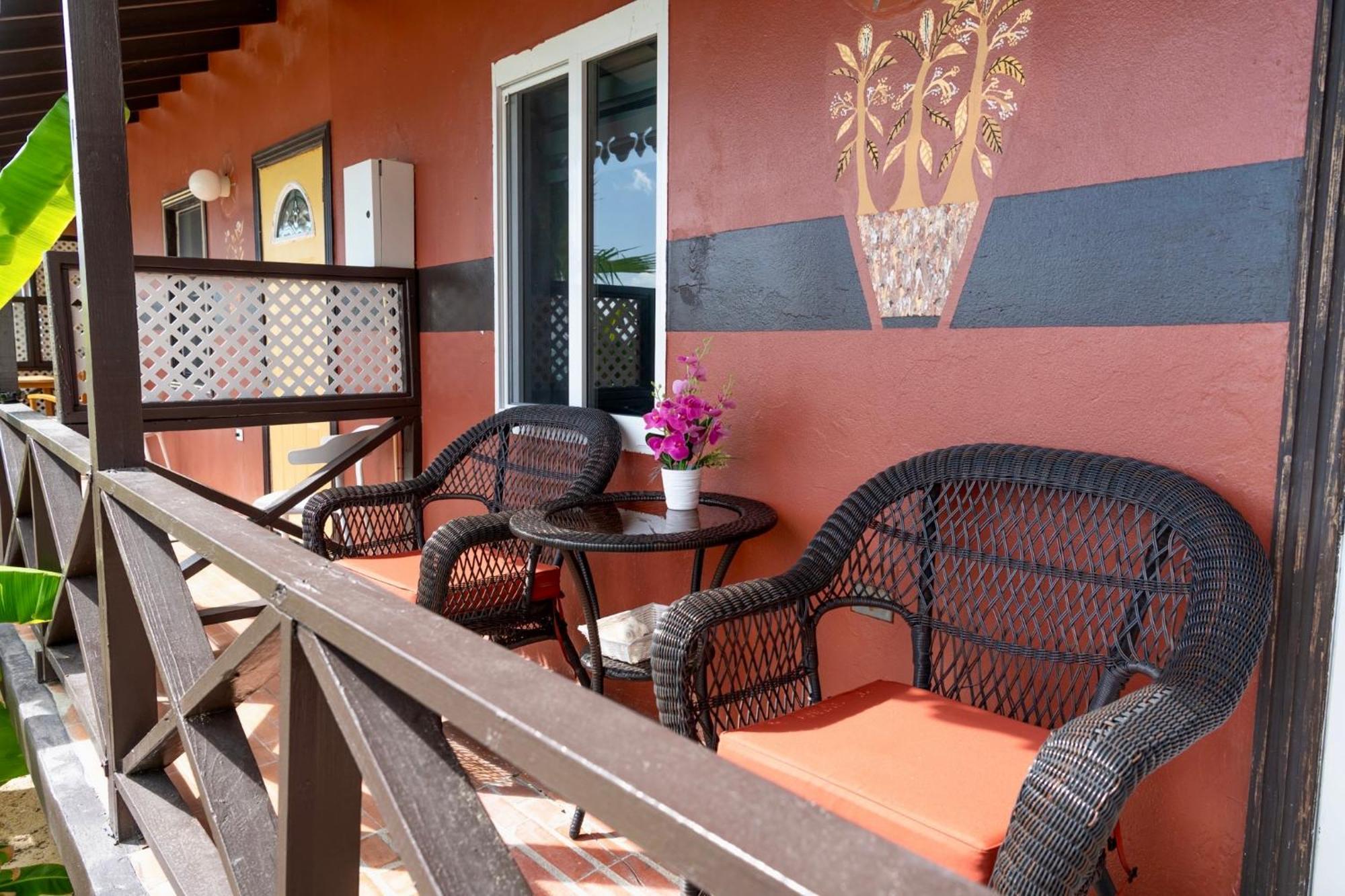 Mary'S Boon Beach Resort & Spa Simpson Bay Eksteriør bilde